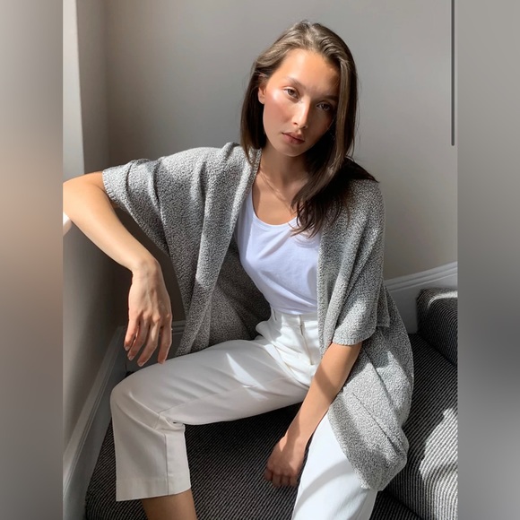 Aritzia Community Ionic Cape - XS/S - Picture 1 of 4